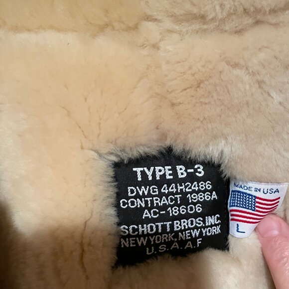 MENS SCHOTT CLASSIC B-3 SHEEPSKIN LEATHER BOMBER - Picture 2 of 16